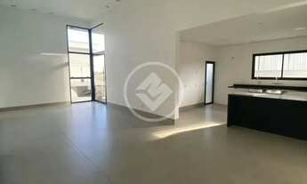 Imagem 5: REF:OFFICE2415 Casa no Condomínio do Lago, sendo 4 quartos com 279,58m²,Goiânia-GO codigo