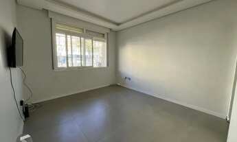 Imagem 3: Apartamento térreo de dois quartos no bairro Farroupilha