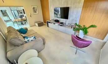 Imagem 4: Casa moderna com garagem e varanda em condomínio fechado