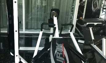 Imagem 4: LOTE DE EQUIPAMENTOS DE MUSCULAÇÃO