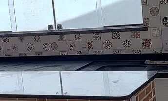 Imagem 2: Casa de dois pavimentos no Aeroporto (aceito trocas sob análise) cont apenas particular