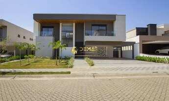 Imagem 2: Casa de Alto Padrão à Venda no Urbanova São José