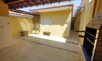 Imagem 5: Casa para venda tem 129 metros quadrados com 2 quartos