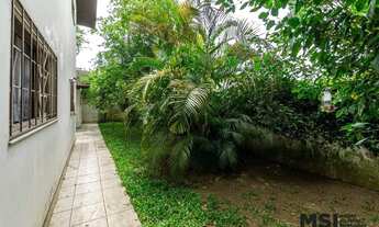 Imagem 5: VENDE CASA COM 4 QUARTOS - BAIRRO BOM RETIRO - CURITIBA / PR