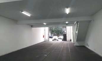 Imagem 2: Galpão com 350 m² para locação na zona oeste