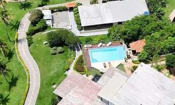 Imagem 2: Situada às margens do Canal de Cabo Frio, com vista panorâmica