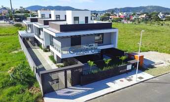 Imagem 3: Casa Pronta com vista permanente morro da Lagoa - Florianópolis