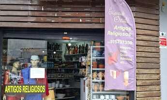 Imagem: Loja de artigos religiosos comoketa