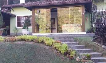 Imagem 3: Casa de condomínio para venda tem 177 metros quadrados com 4 quartos em Retiro - Petrópoli