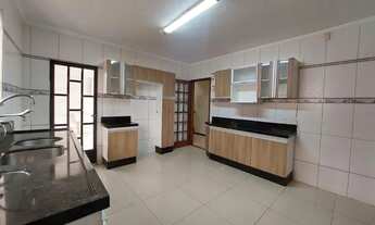 Imagem 3: Casa de condomínio para venda com 4 quartos em condomínio no Bairro São Pedro - Juiz de Fo