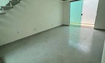 Imagem 3: Cód.: 929 - Casa com 2 Suítes, Varanda e 2 Vagas de Garagem, à venda em Condomínio Fechado