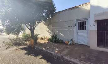 Imagem 3: Vende - se uma casa de esquina com ponto comercial funcionando