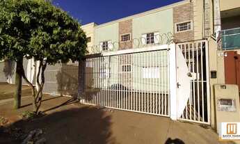 Imagem 2: Apartamento (tipo - padrao) 2 dormitórios/suite, cozinha planejada, em condomínio fechado