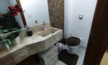 Imagem 7: Casa para aluguel e venda possui 220 metros quadrados com 3 quartos