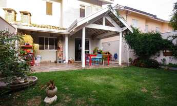 Imagem: Sobrado para venda com 140 metros quadrados