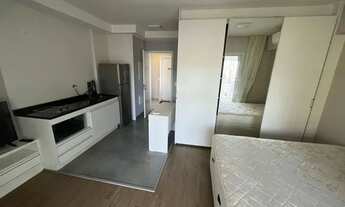 Imagem 6: STUDIO MOBILIADO AO LADO DO METRO