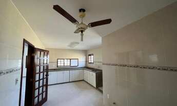 Imagem 6: Casa em Araruama (Itatiquara) Direto com Proprietário, pintada recentemente, amplo quintal