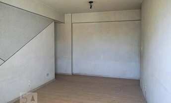 Imagem 2: Apartamento para Aluguel - Água Fria, 2 Quartos, 70 m2