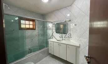 Imagem 4: Casa Condomínio - Urbanova - Residencial Portal da Serra - 3 Dormitórios - 243,72m²