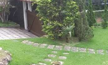 Imagem 6: Casa de condomínio para venda tem 177 metros quadrados com 4 quartos em Retiro - Petrópoli