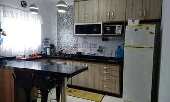 Imagem 5: Casa para aluguel e venda possui 220 metros quadrados com 3 quartos