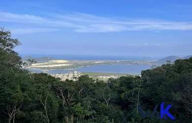 Imagem 3: Casa a venda na Lagoa da Conceição com vista para o mar