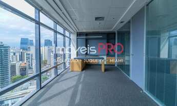 Imagem 3: Laje corporativa com mezanino para locação na Berrini - Heliponto