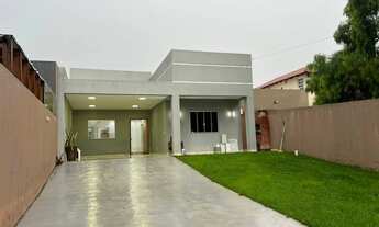 Imagem 2: LINDA CASA SEMINOVA E MODERNA