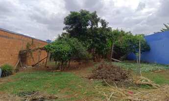 Imagem 2: Vendo de um terreno no bairro prosperidade mo valor de 60.000 uma ótima localização