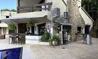 Imagem 3: Casa com 5 quartos à venda, 949 m² por R$ 2.800.000 - São Francisco - Niterói/RJ