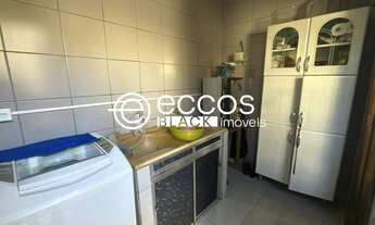 Imagem 6: Casa para aluguel, 4 quartos, 1 suíte, 2 vagas, CENTRO - ARAGUARI/MG