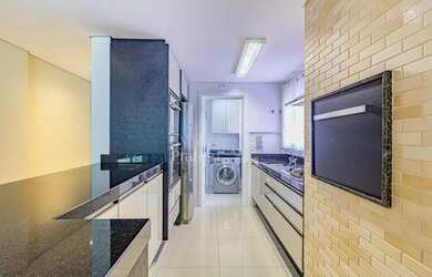 Imagem 8: Elegância e modernidade no melhor do Batel