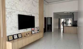 Imagem: Vendo Casa Nova em Rua Pública / Parque