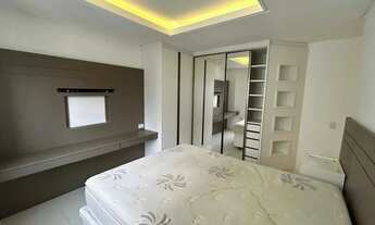 Imagem 2: Apartamento com 4 dormitórios sendo 4 suítes e 3 vagas de garagem em Balneário Camboriú/SC