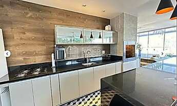 Imagem 4: Casa para venda possui 300 metros quadrados com 4 suites em São Francisco - Niterói - RJ