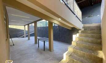 Imagem 5: Casa para Locação em Belo Horizonte, Novo Gloria, 3 dormitórios, 2 banheiros, 8 vagas