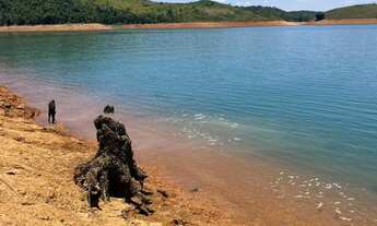 Imagem 5: Terreno à Venda em Região em Crescimento