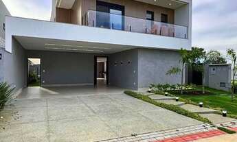 Imagem 3: Sobrado de Alto Padrão com 4 Suítes e Varanda Gourmet em Aparecida