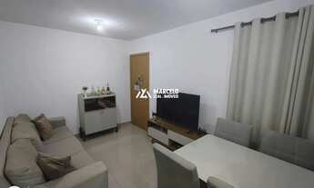 Imagem 3: Vendo apartamento no 2º andar com 2 quartos, armários planejados na cozinha e