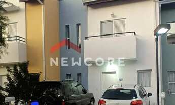 Imagem: Casa de condomínio em Estrada do Lutero