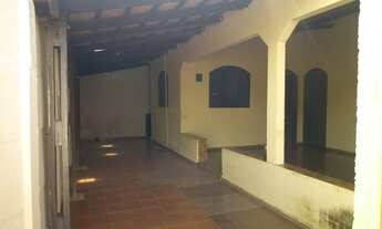 Imagem: Casa com 2 quartos - Bairro Santo André