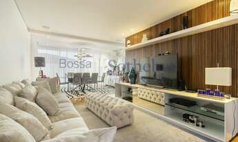 Imagem: Casa reformada com vista privilegiada