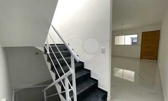 Imagem 5: Sobrado novo no Mandaqui, com 3 suítes, 2 vagas, salão de festas e quintal com churrasquei