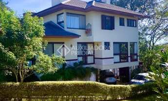 Imagem 14: Belissima casa no Condominio Saint Moritz em Gramado