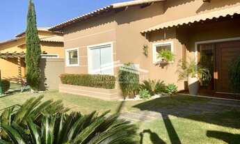 Imagem: Casa com 3 Quartos à Venda, 600 m² por