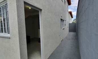 Imagem 2: Alugo kitnet totalmente equipada