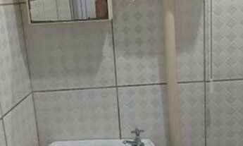 Imagem: QUARTO COM BANHEIRO PRÓX A UFES