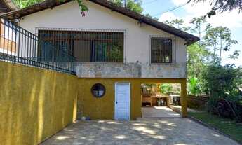 Imagem: Casa com 04 quartos reformada na Castelânea