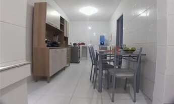 Imagem 7: Tenho o prazer de lhes apresentar uma linda casa à venda localizada no Conjunto Panantís I