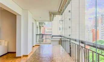 Imagem 2: Apartamento para venda possui 230 m² com 4 quartos em Vila Uberabinha - São Paulo - SP